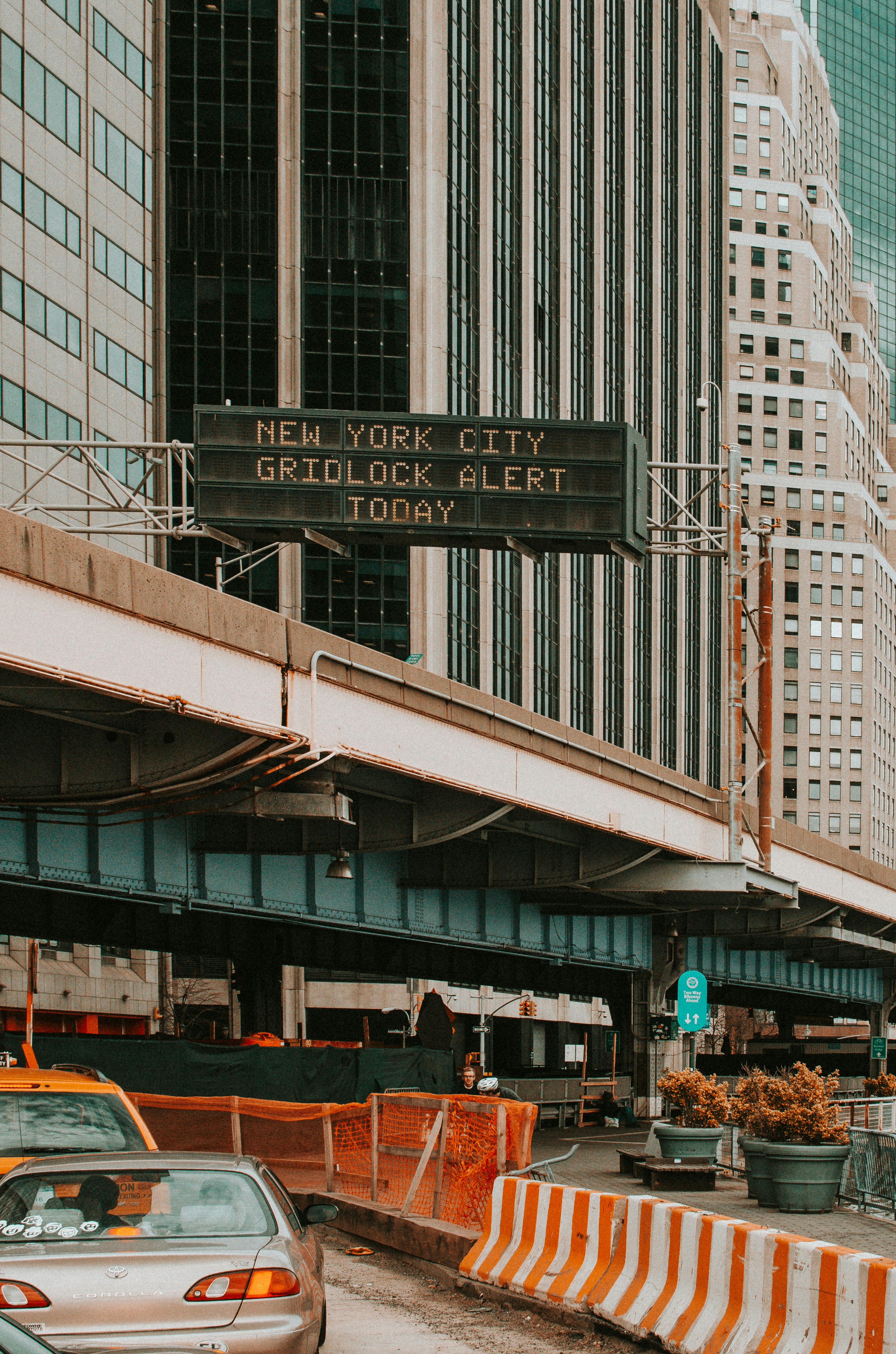 New York City Gridlock Alert Today signage board